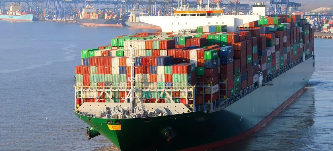 جہاز رانی میں مضر ماحول گیسوں کا اخراج کم کرنے پر تاریخی معاہدہ طے